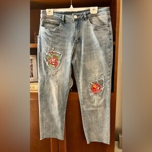 Bellina Embellished Italian Capri Jeans W17” H19” R12” I23”